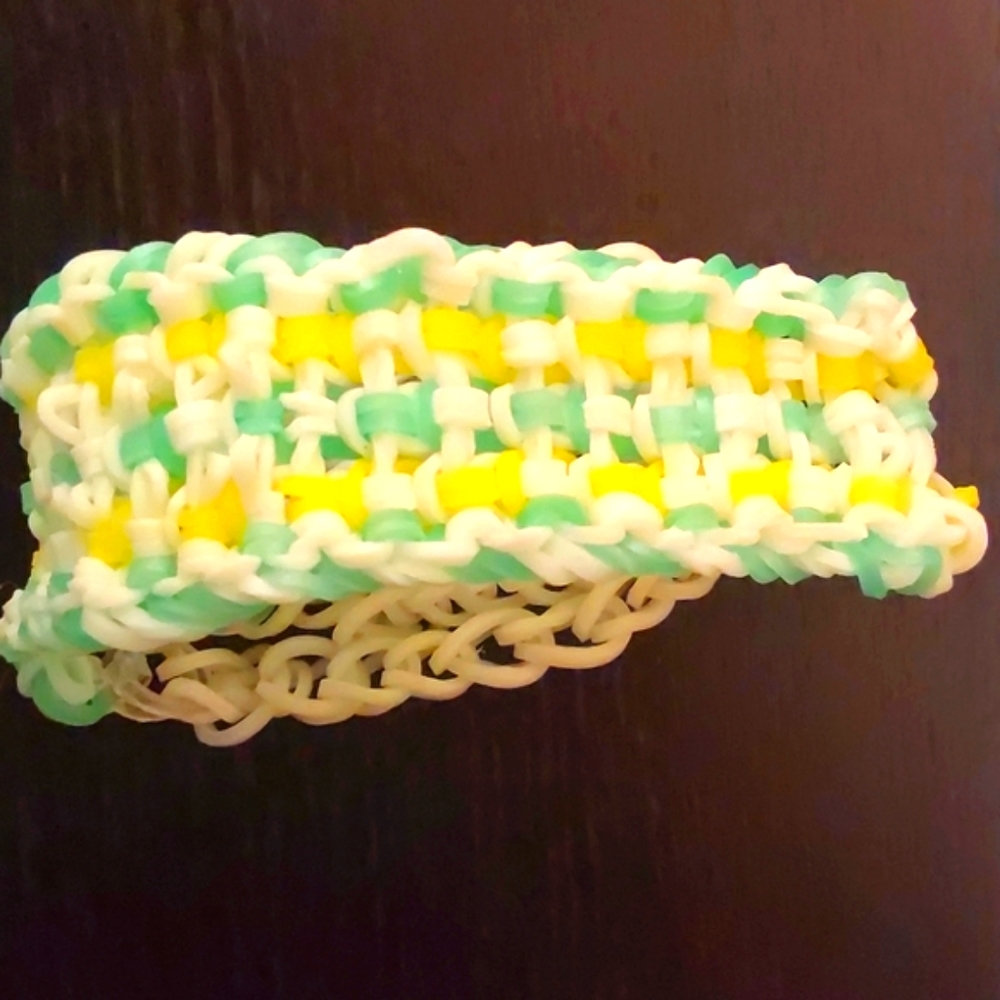 Slip fish bracelet
